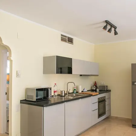 Life El Presidente Penthouse Pool View Apartment Estepona
